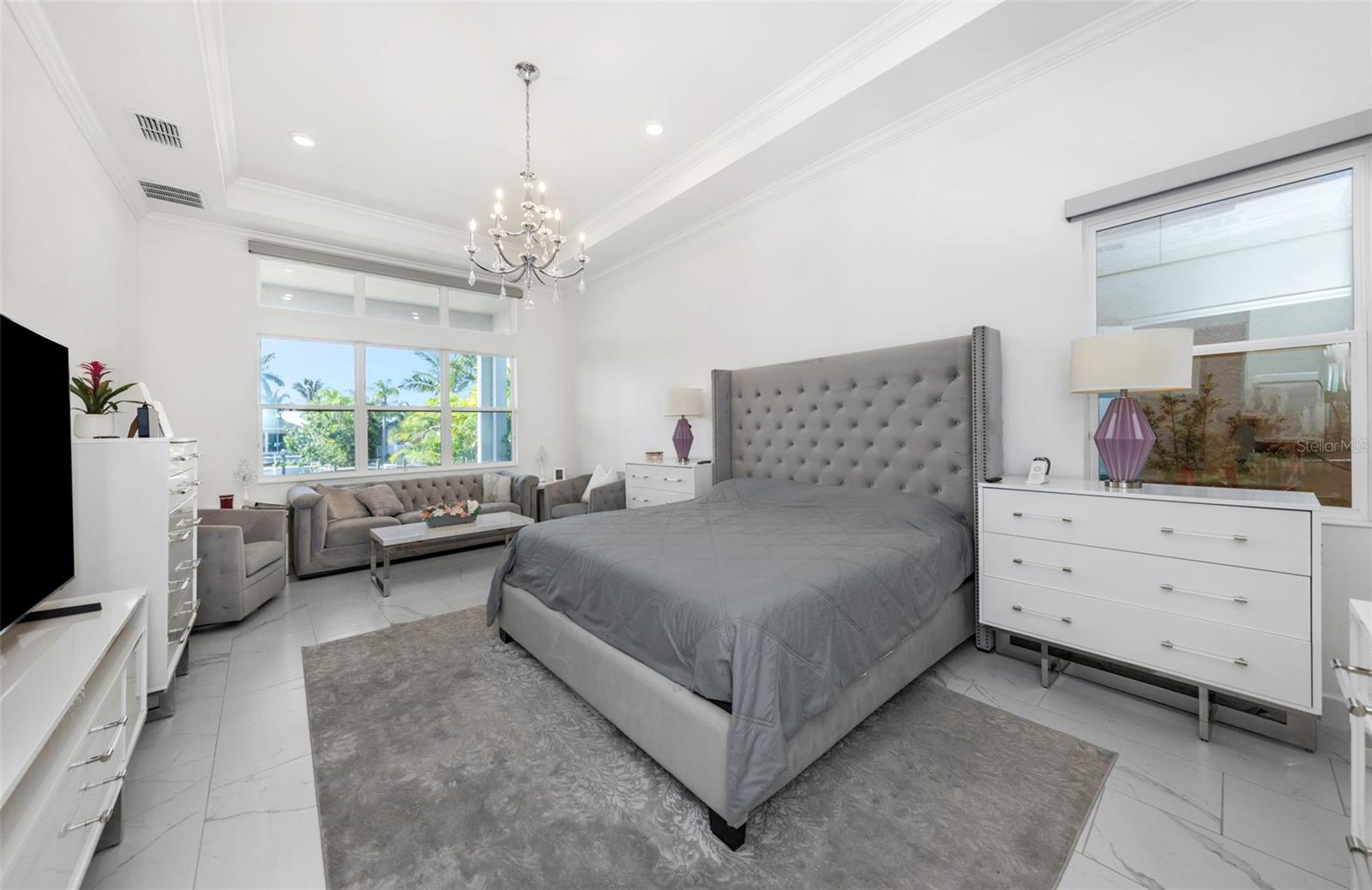 1016 SIGNET DR — photo 35
