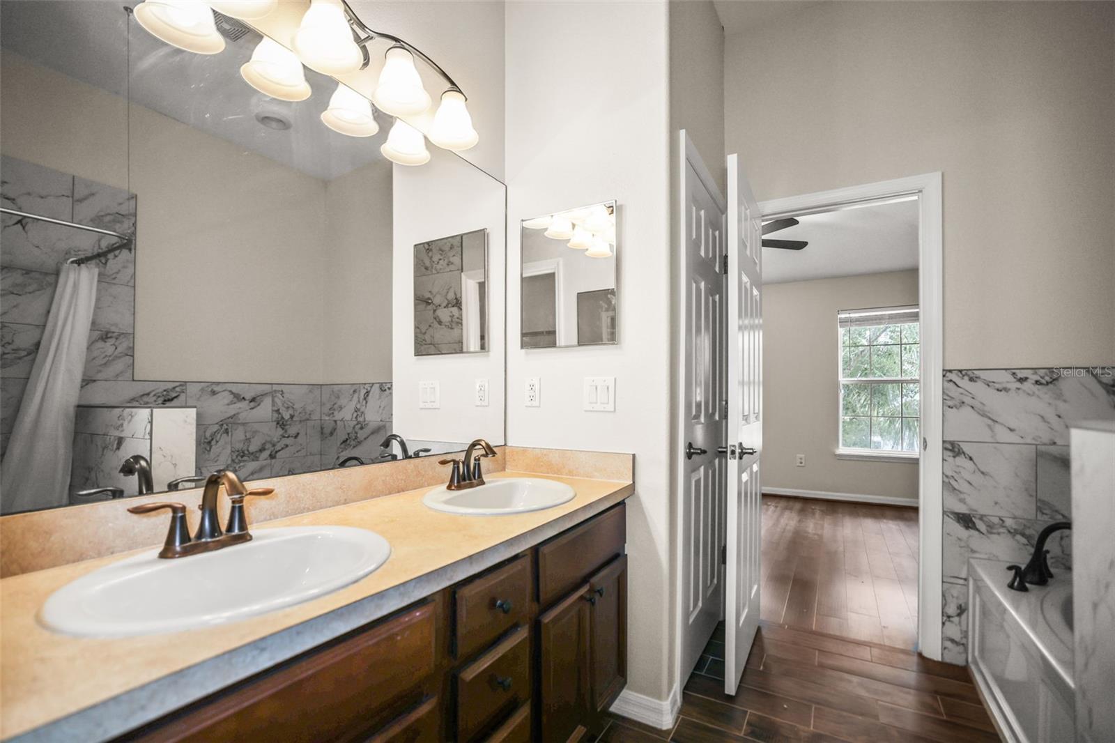 1516 TALISKER DR — photo 12