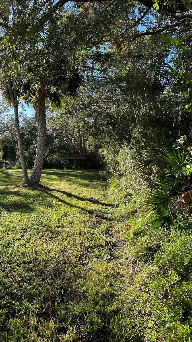 1676 HERMOSA DR — photo 75