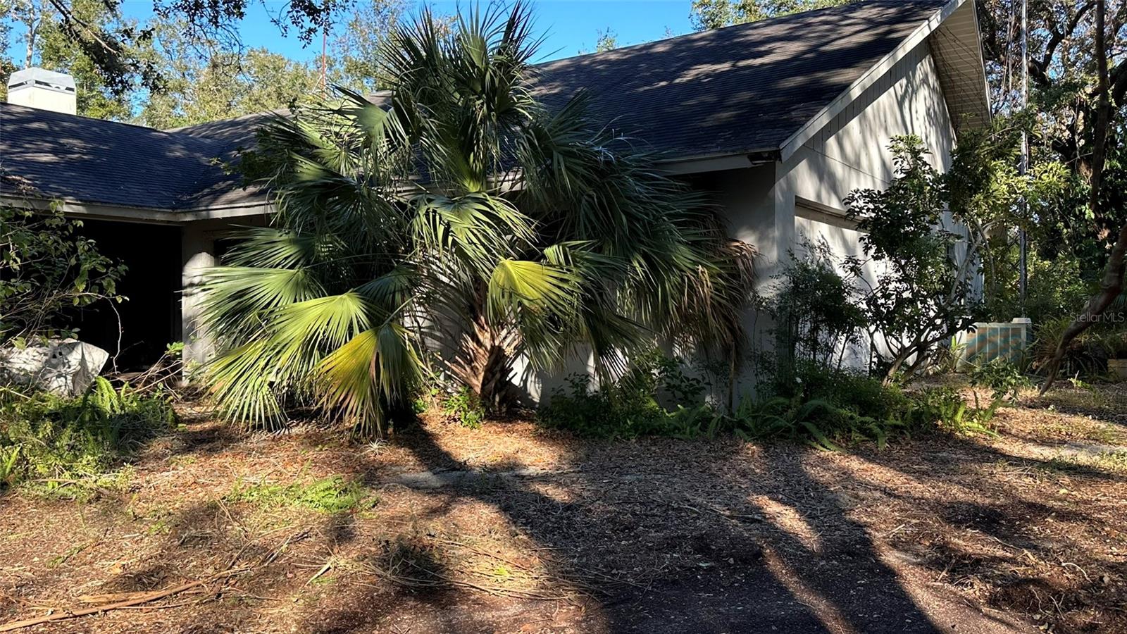 1676 HERMOSA DR — photo 12
