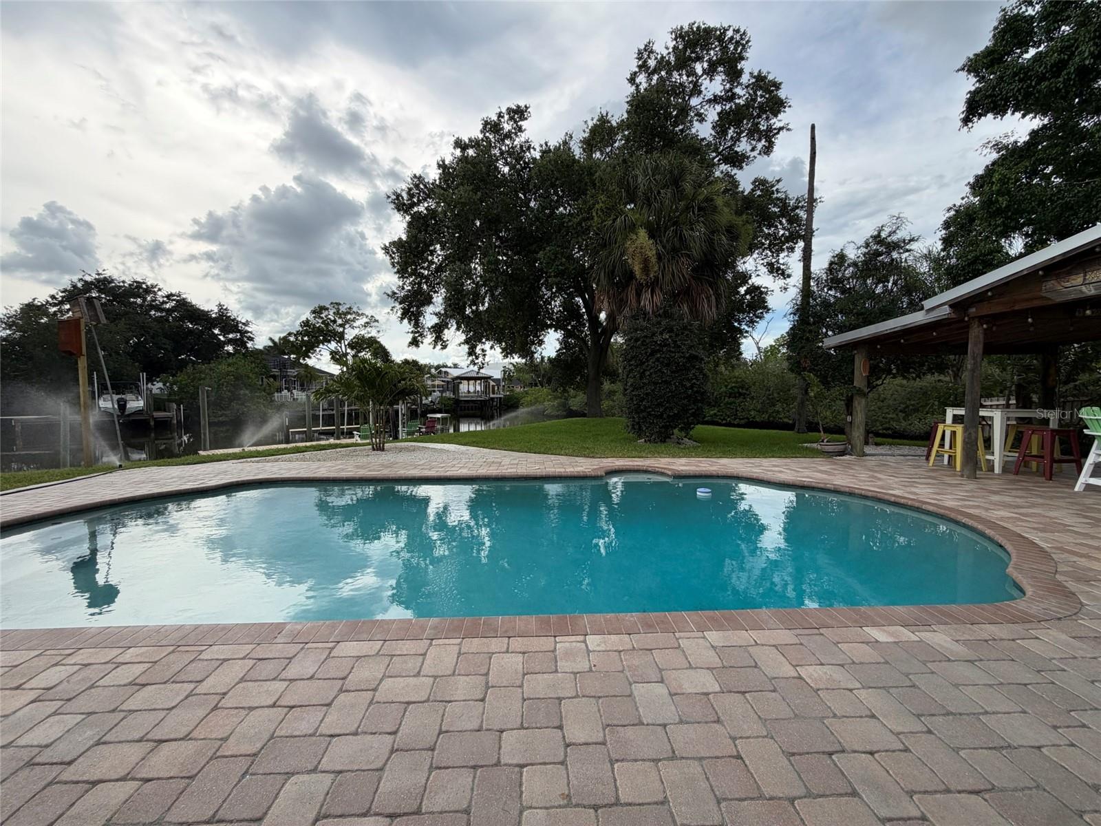 8715 DRIFTWOOD DR — photo 31