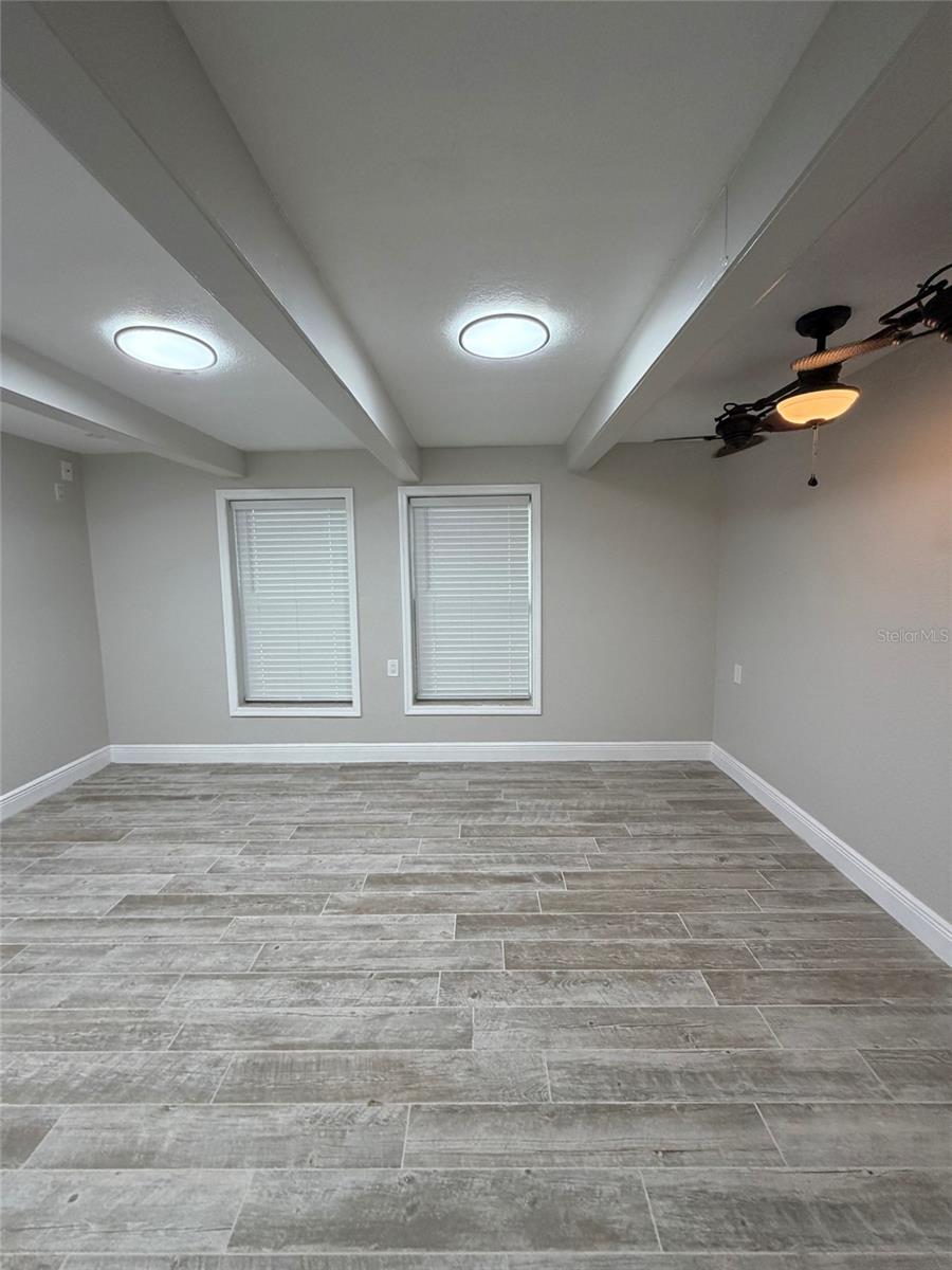 8715 DRIFTWOOD DR — photo 27