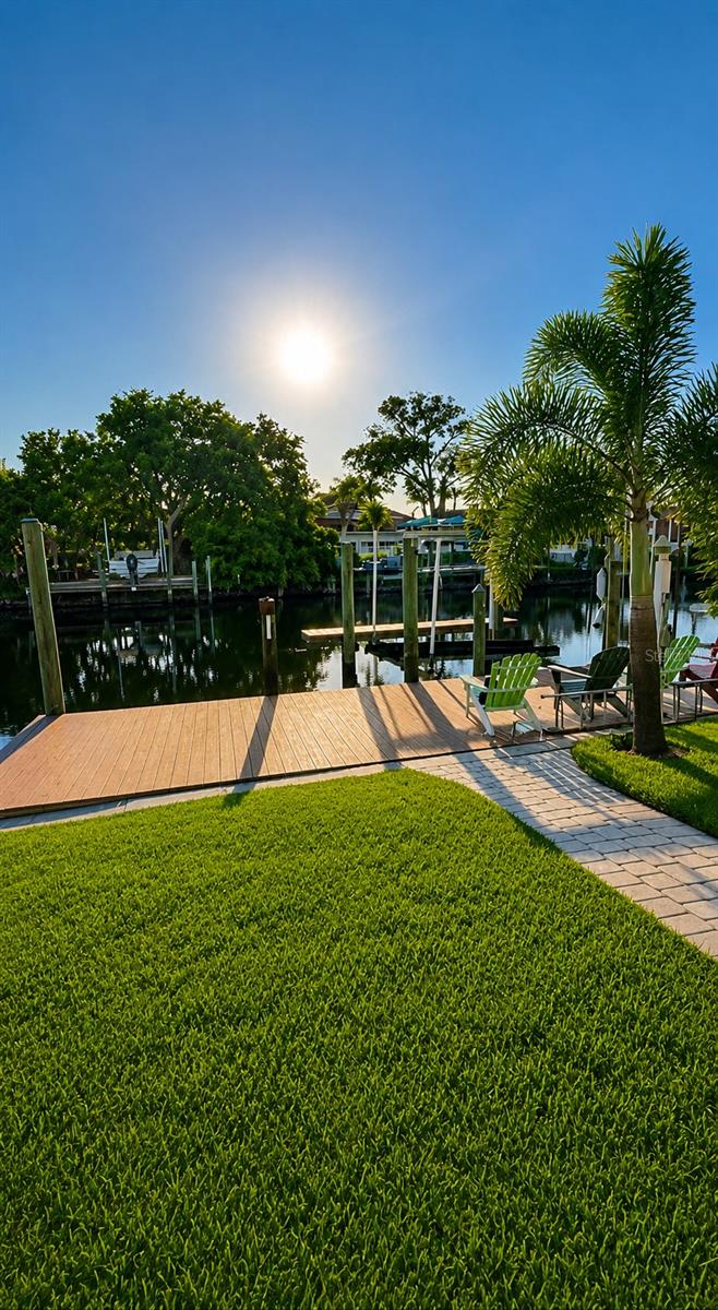 8715 DRIFTWOOD DR — photo 34