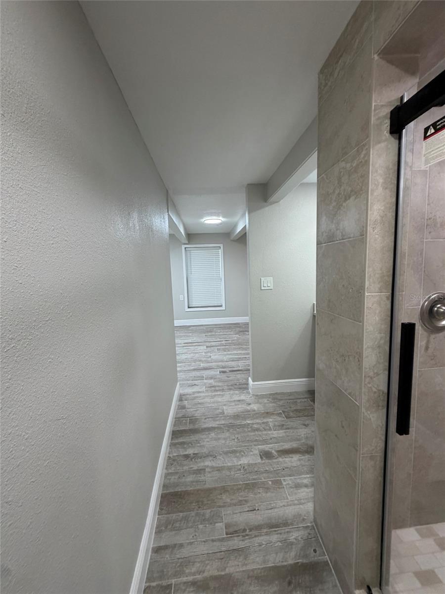 8715 DRIFTWOOD DR — photo 28