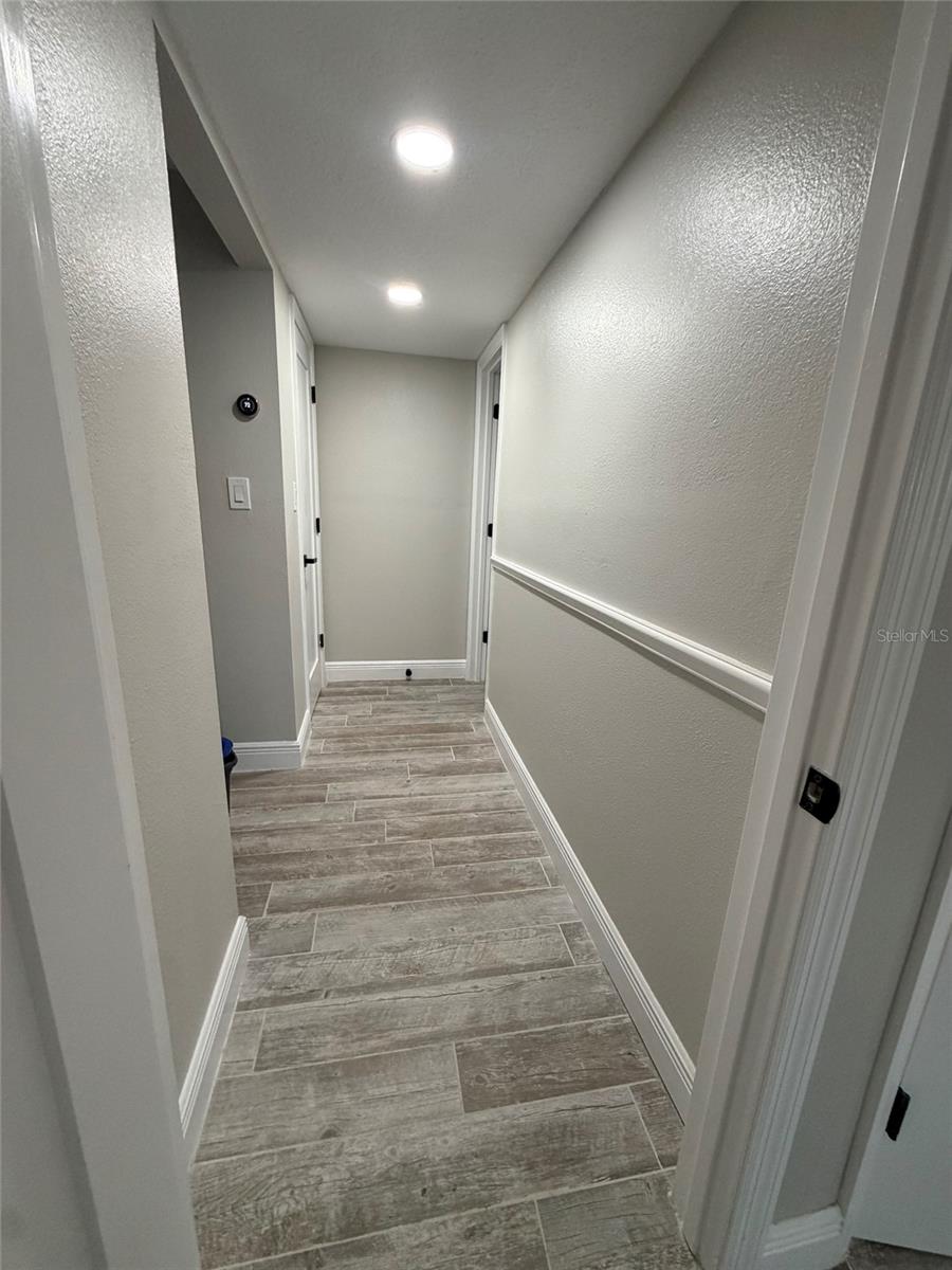 8715 DRIFTWOOD DR — photo 25