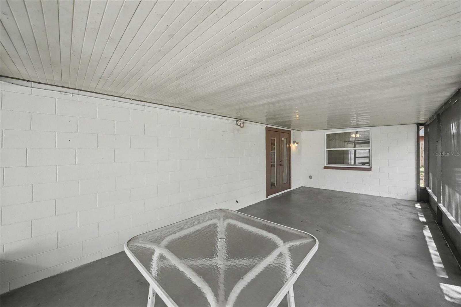 1913 CEDARBROOKE DR — photo 21