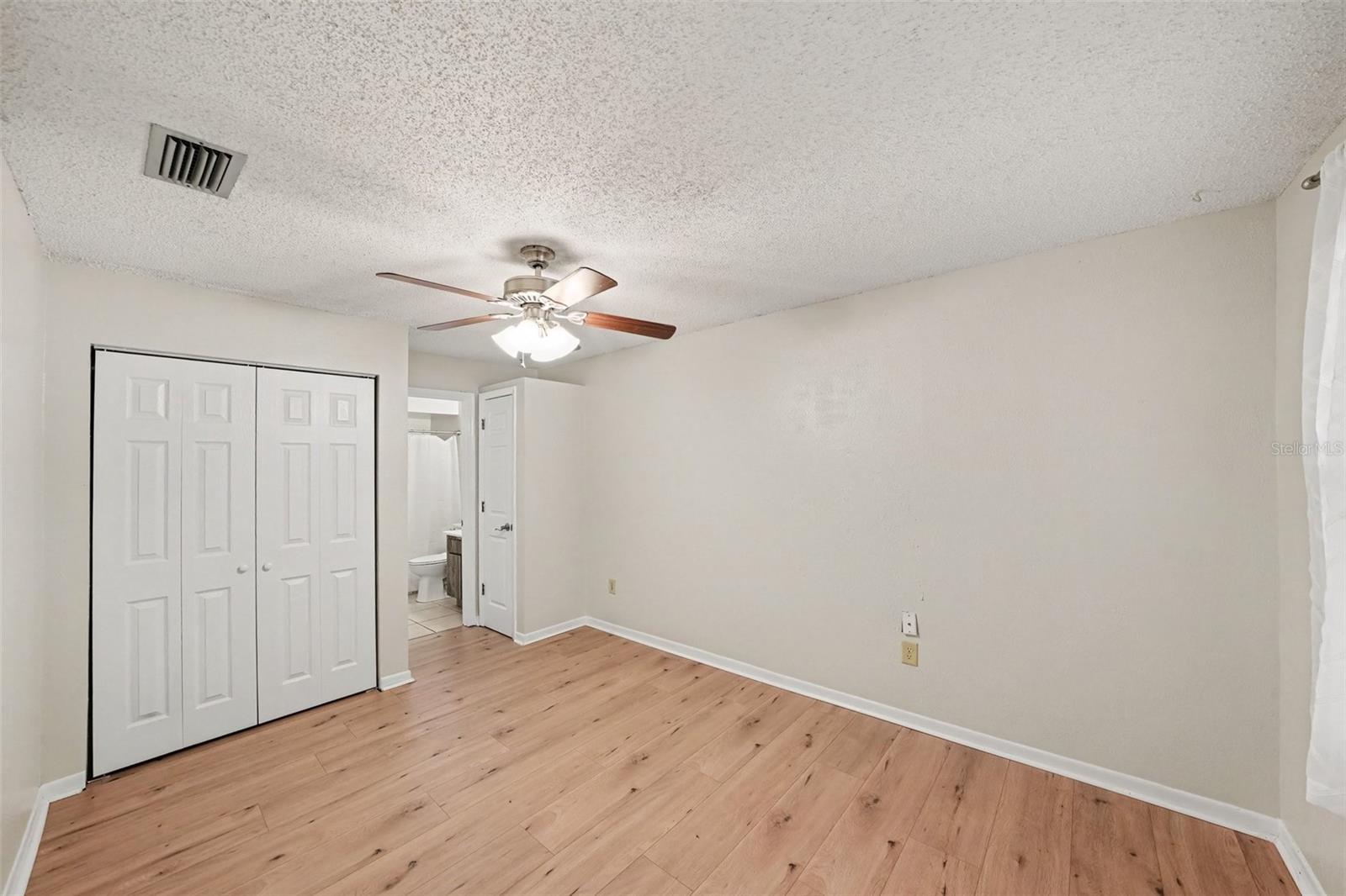 1913 CEDARBROOKE DR — photo 13