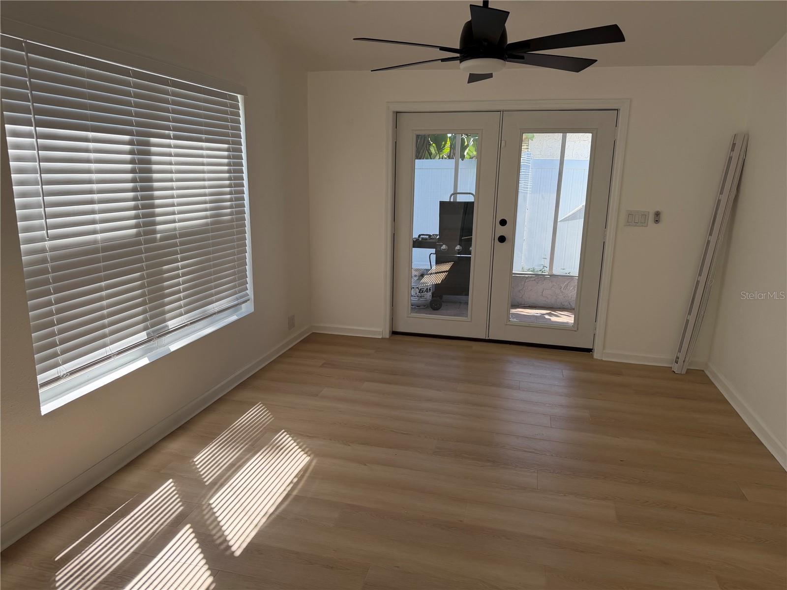 3352 HONEYMOON LN — photo 21