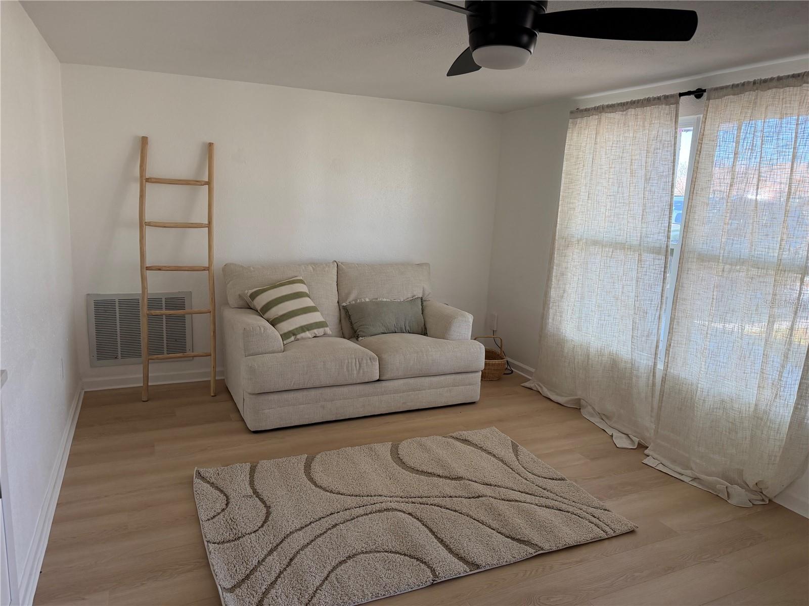 3352 HONEYMOON LN — photo 17