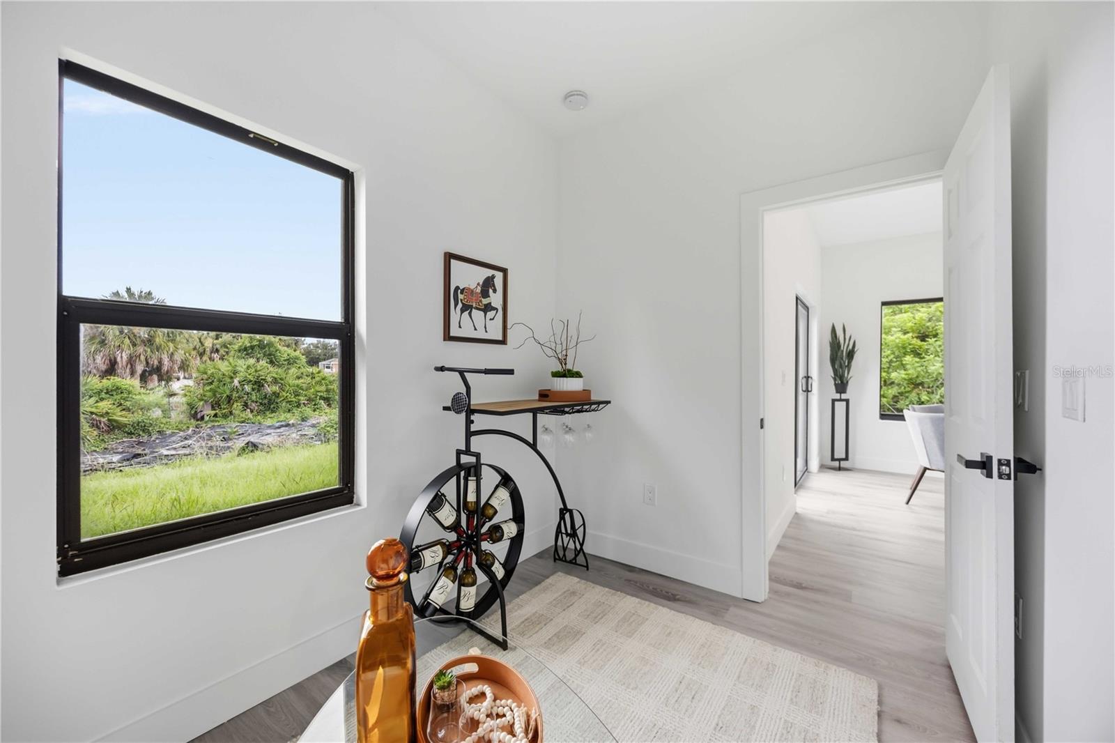 8533 LANCELOT AVE — photo 11