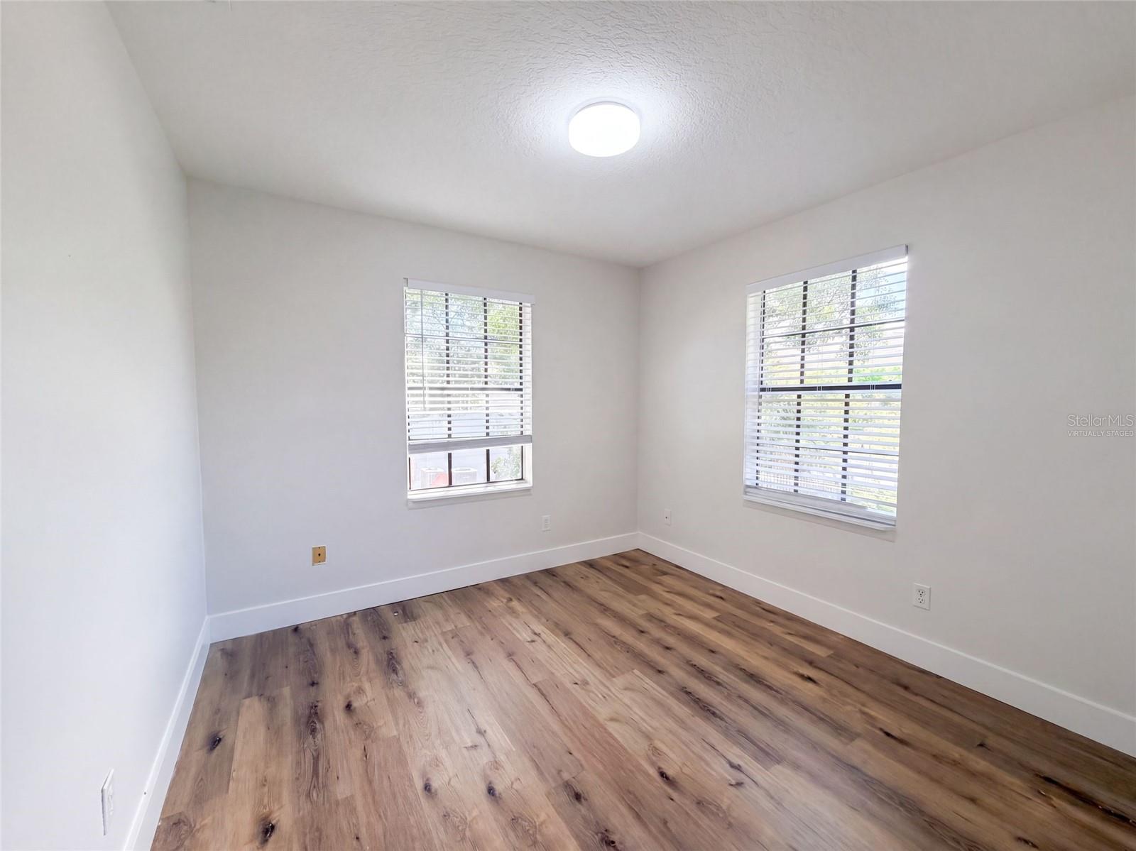 7405 S DESOTO ST — photo 4