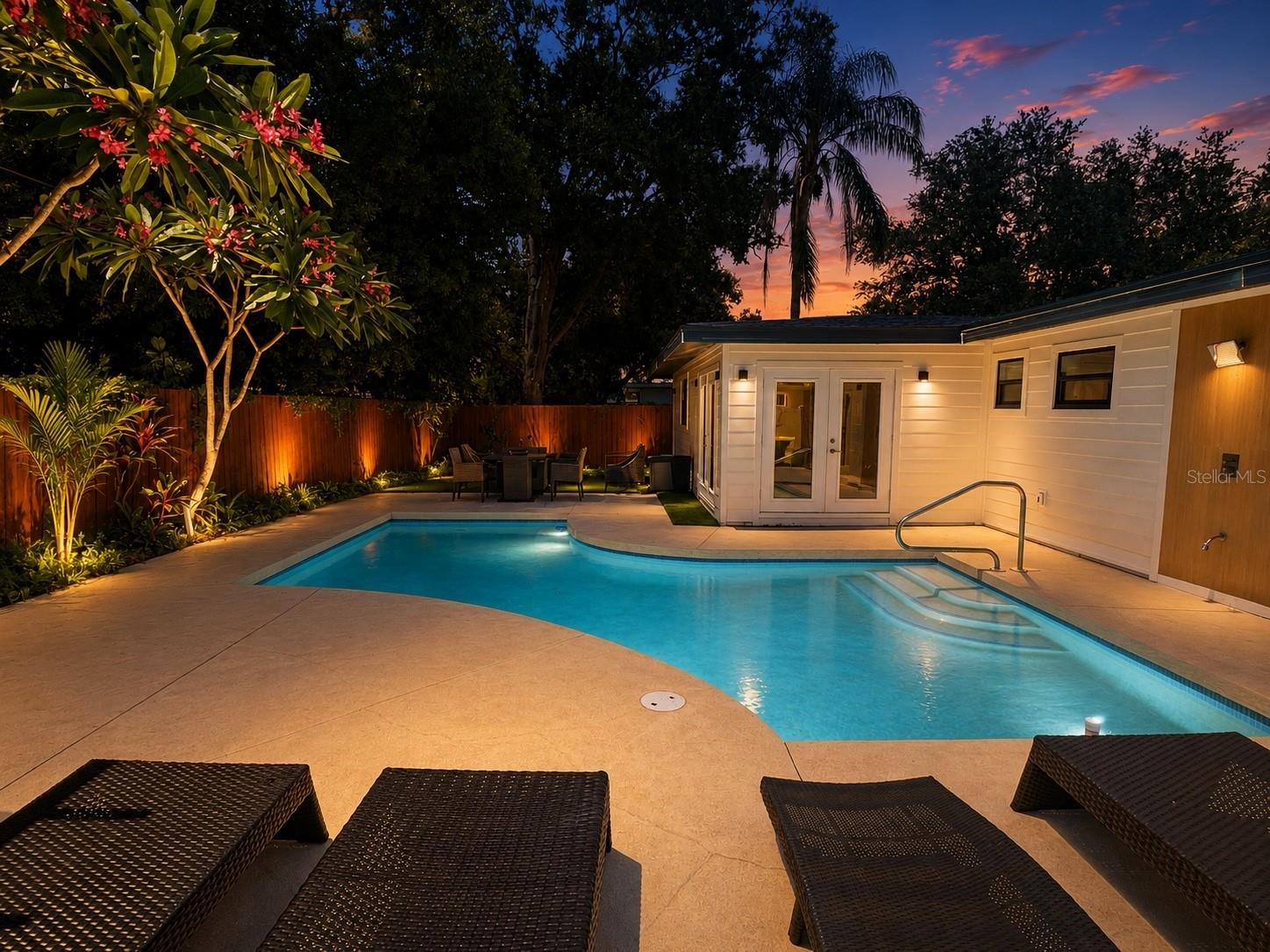 4460 EMERALD RIDGE DR — photo 2