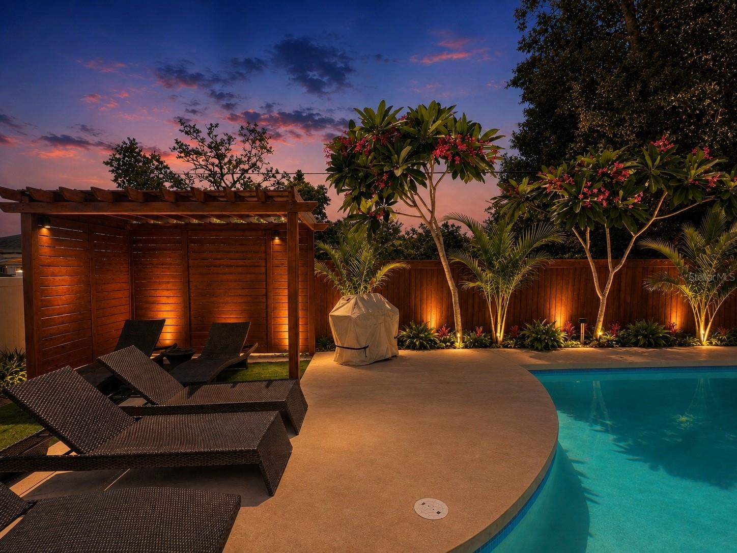 4460 EMERALD RIDGE DR — photo 3