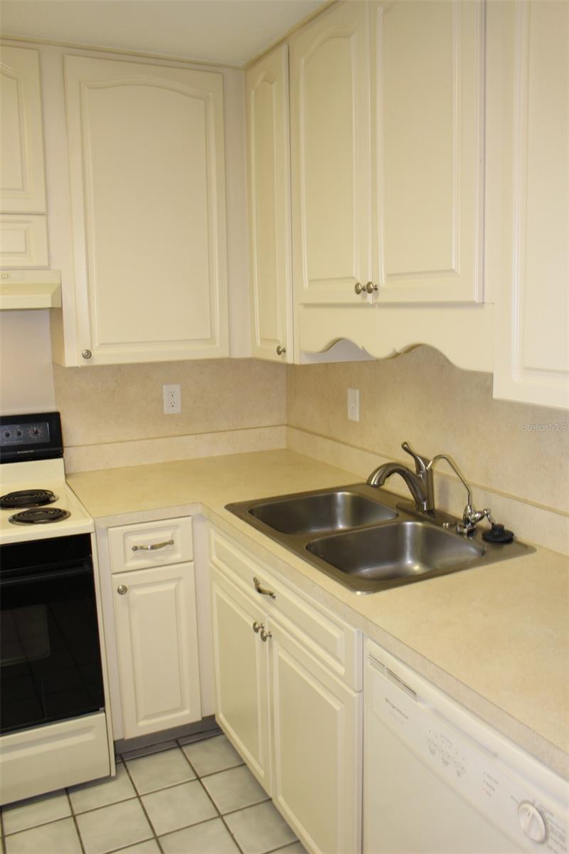 2700 BAYSHORE BLVD #2207 — photo 15