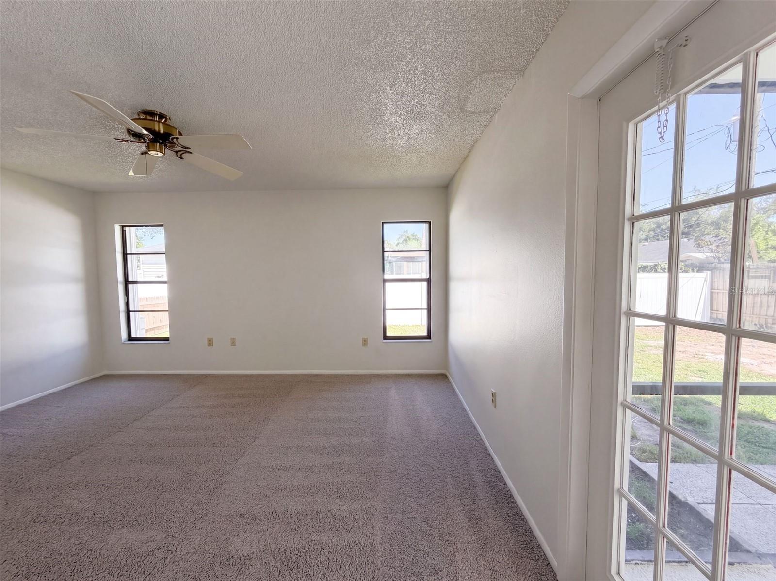 391 HARVARD RD — photo 9