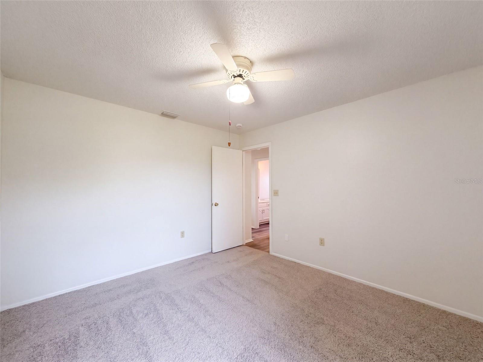 391 HARVARD RD — photo 15