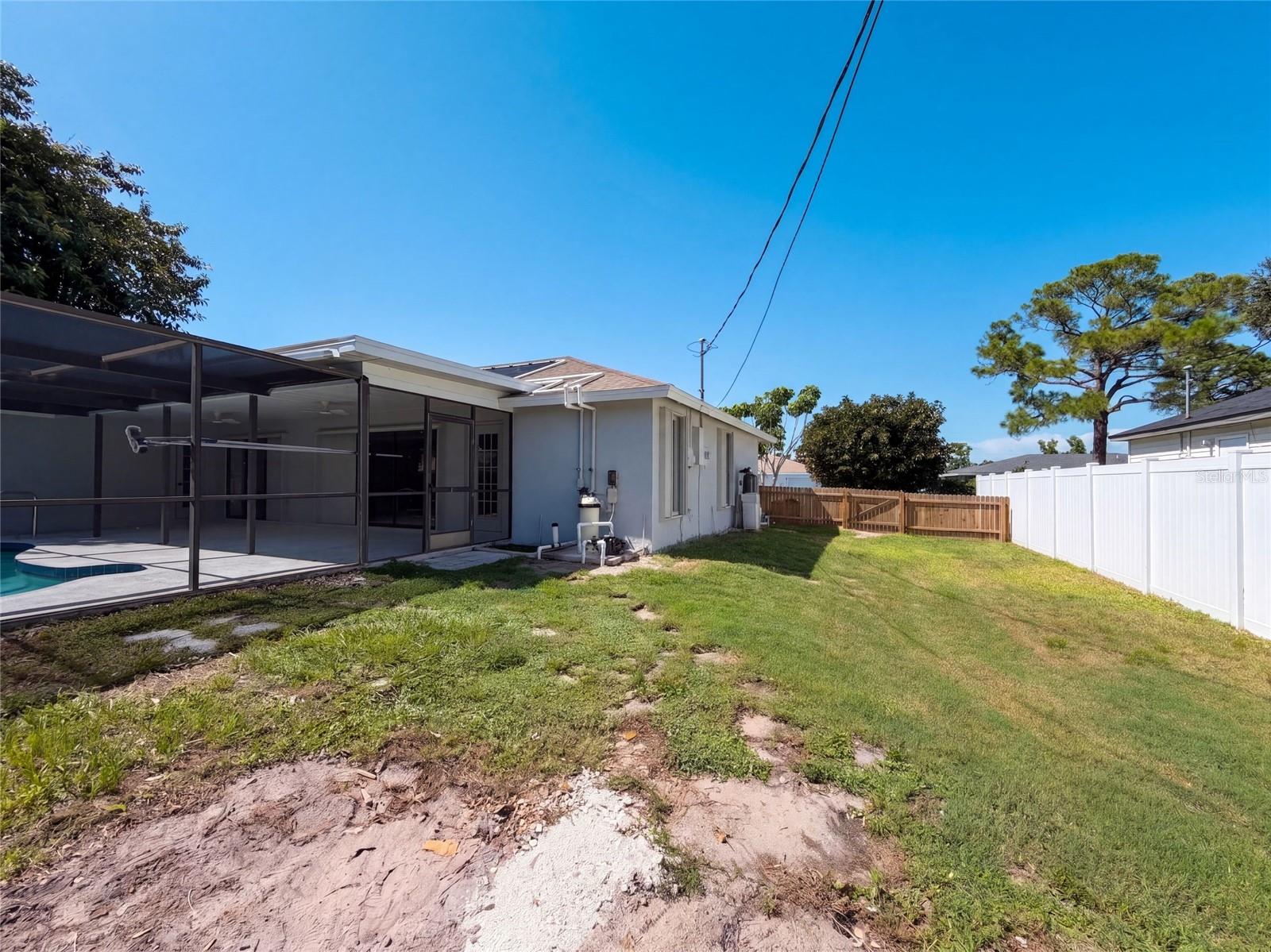 391 HARVARD RD — photo 28