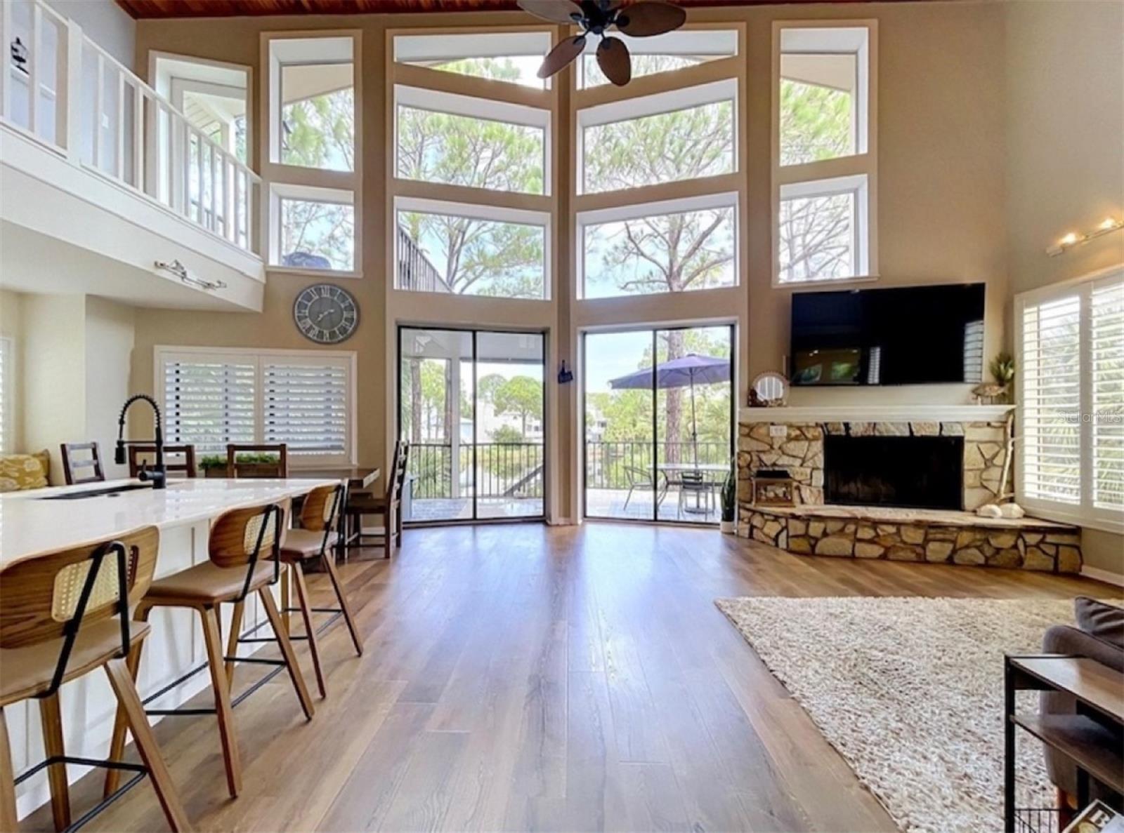 777 CLAUDIA LN — photo 3