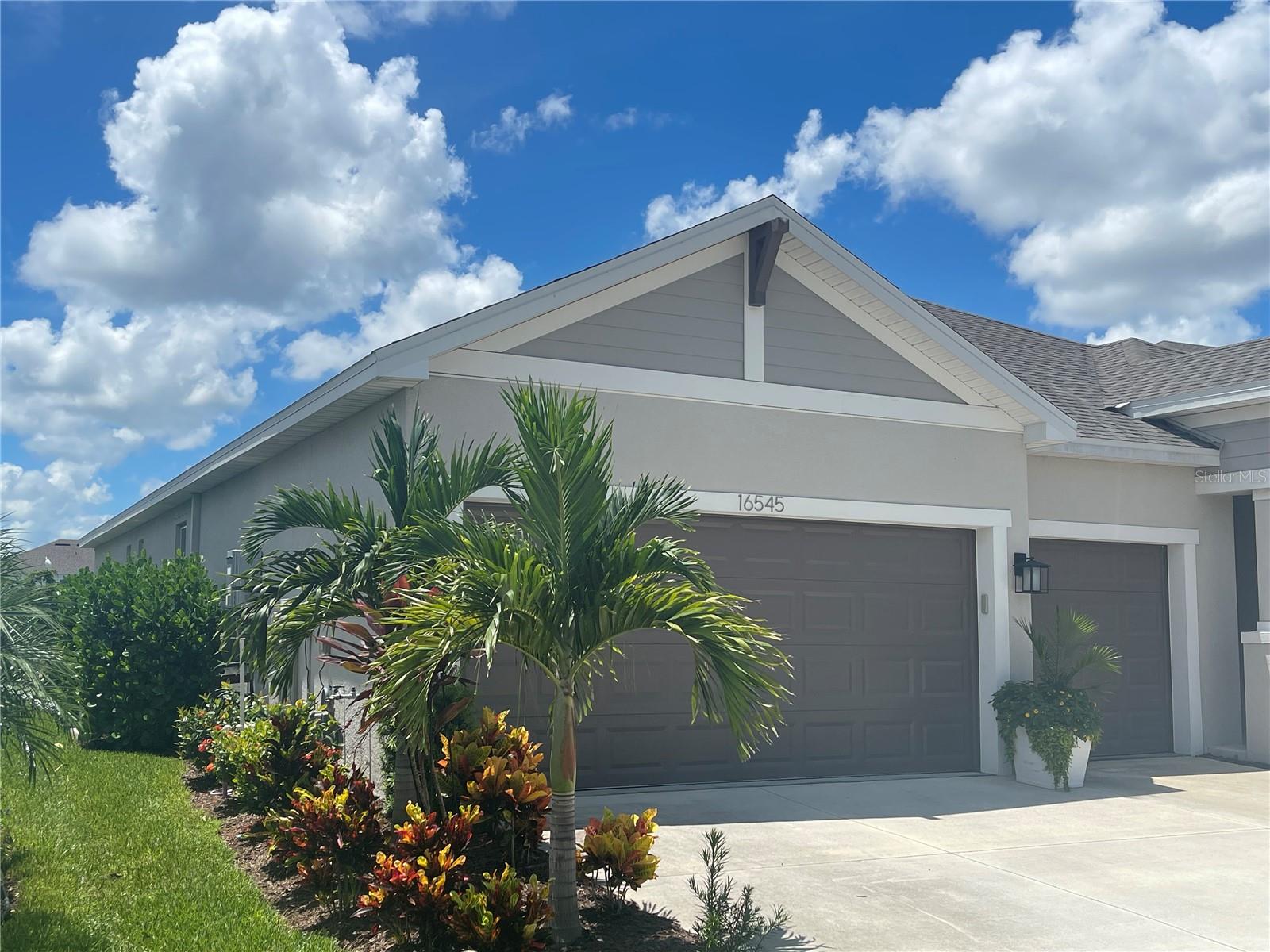 16545 STAR GRASS CIR — photo 4
