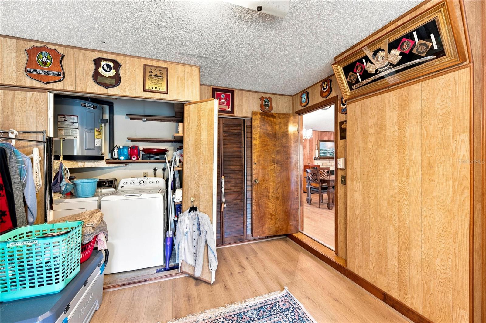 9511 CLYDE ST — photo 30