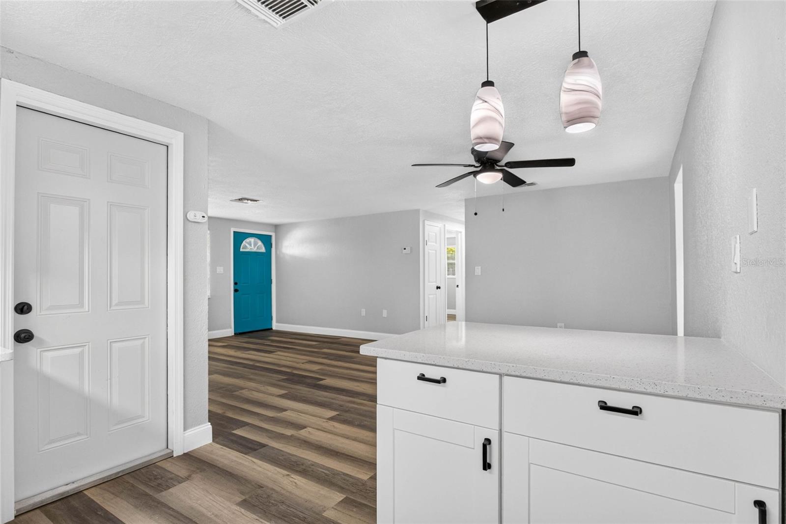 1446 MERRILON DR — photo 9