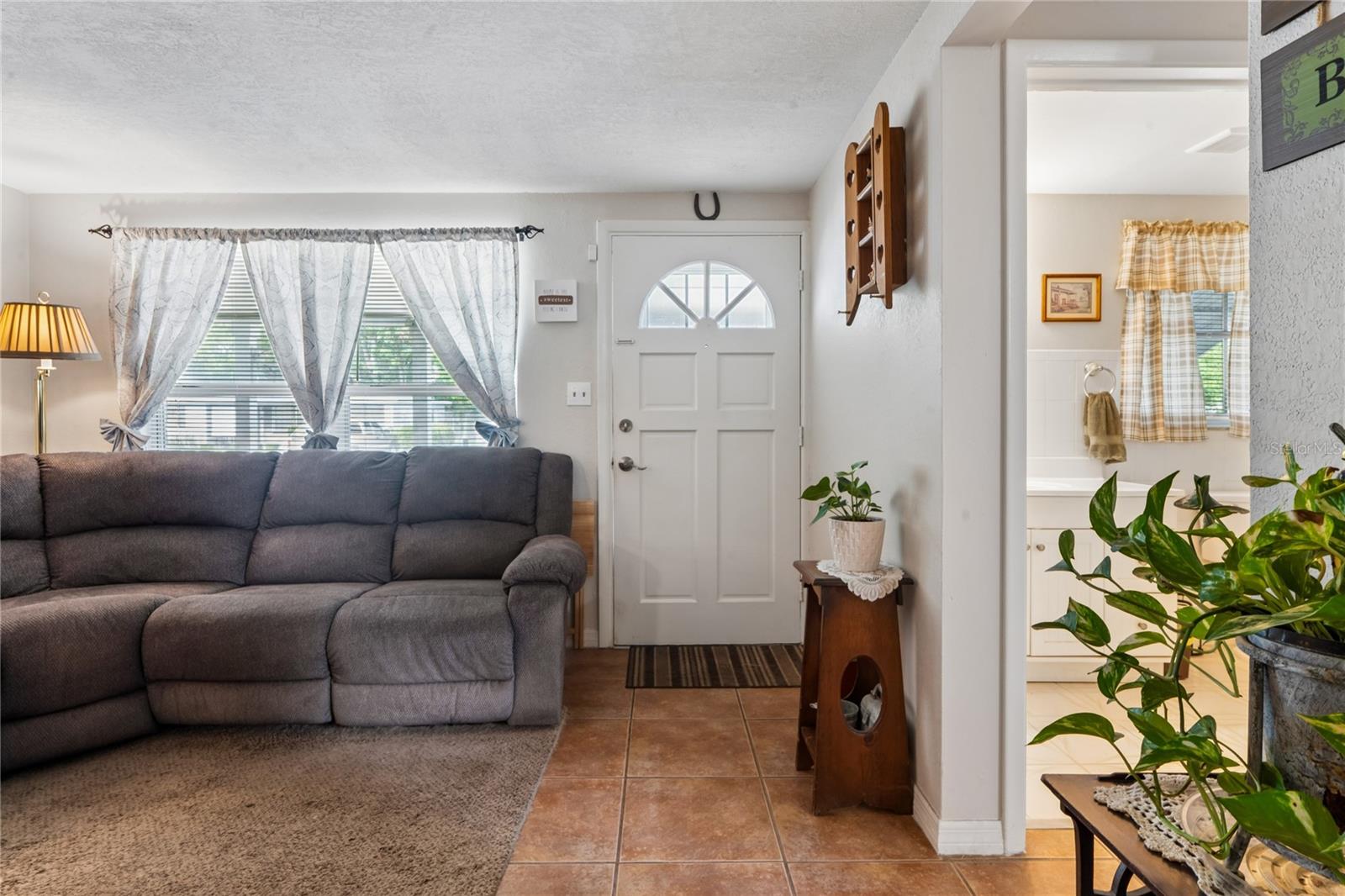 7106 PALISADE DR — photo 10