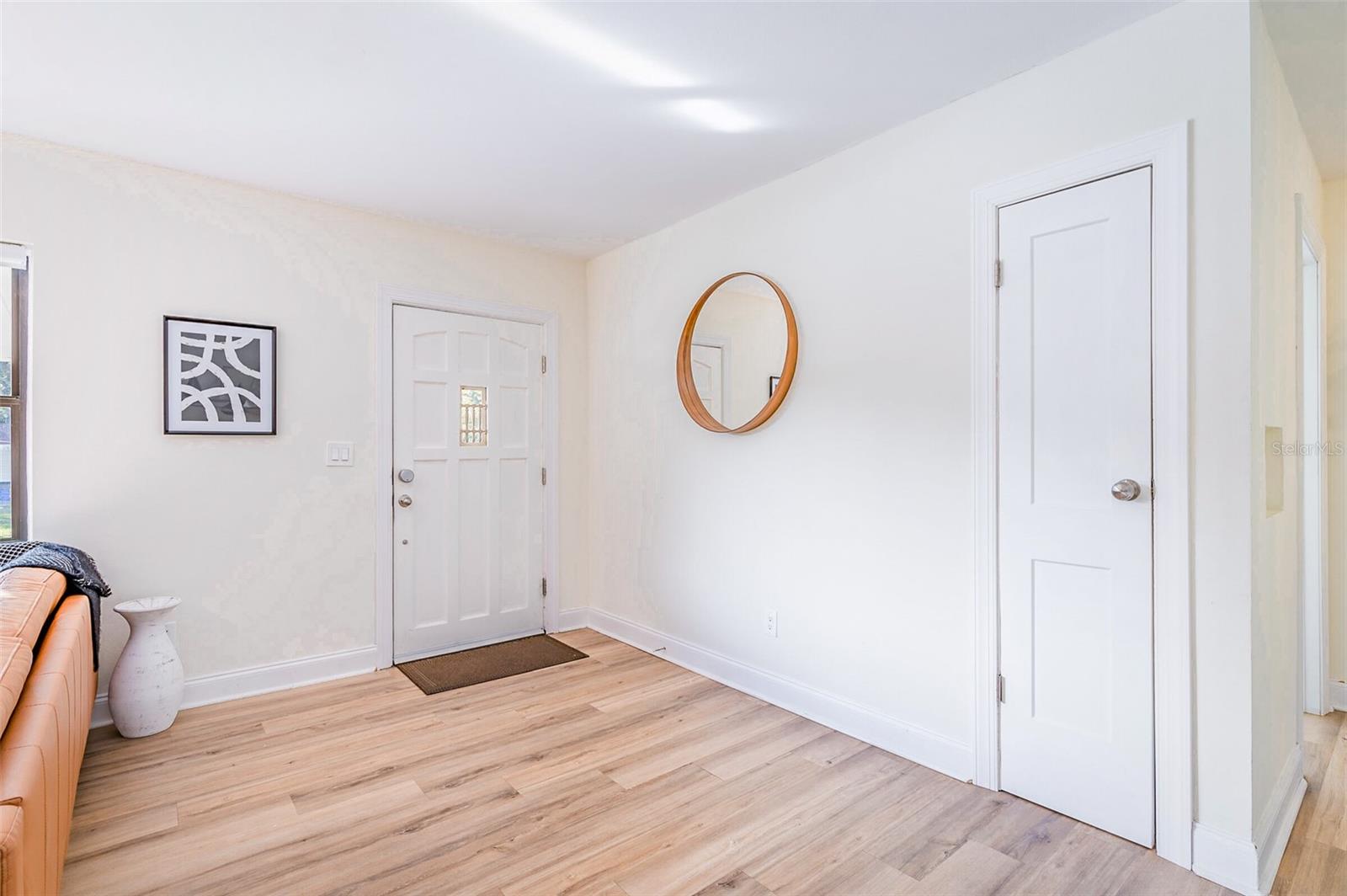 1344 SPRINGDALE ST — photo 4