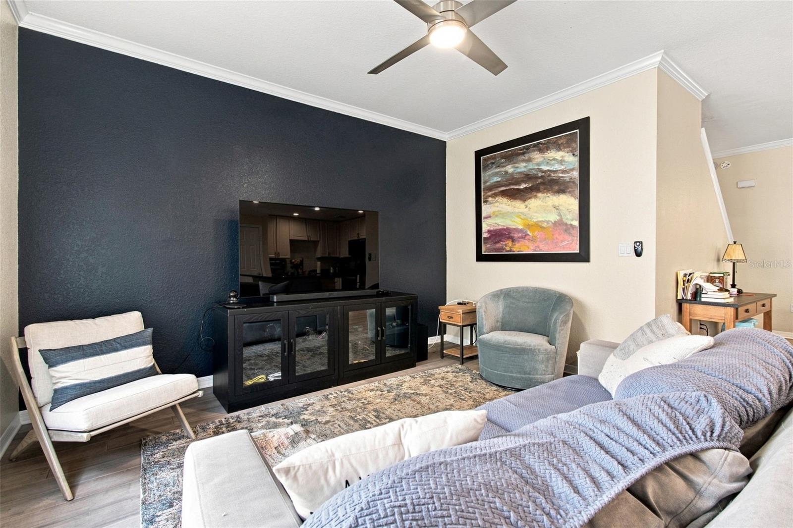 9801 MEADOW FIELD CIR — photo 17
