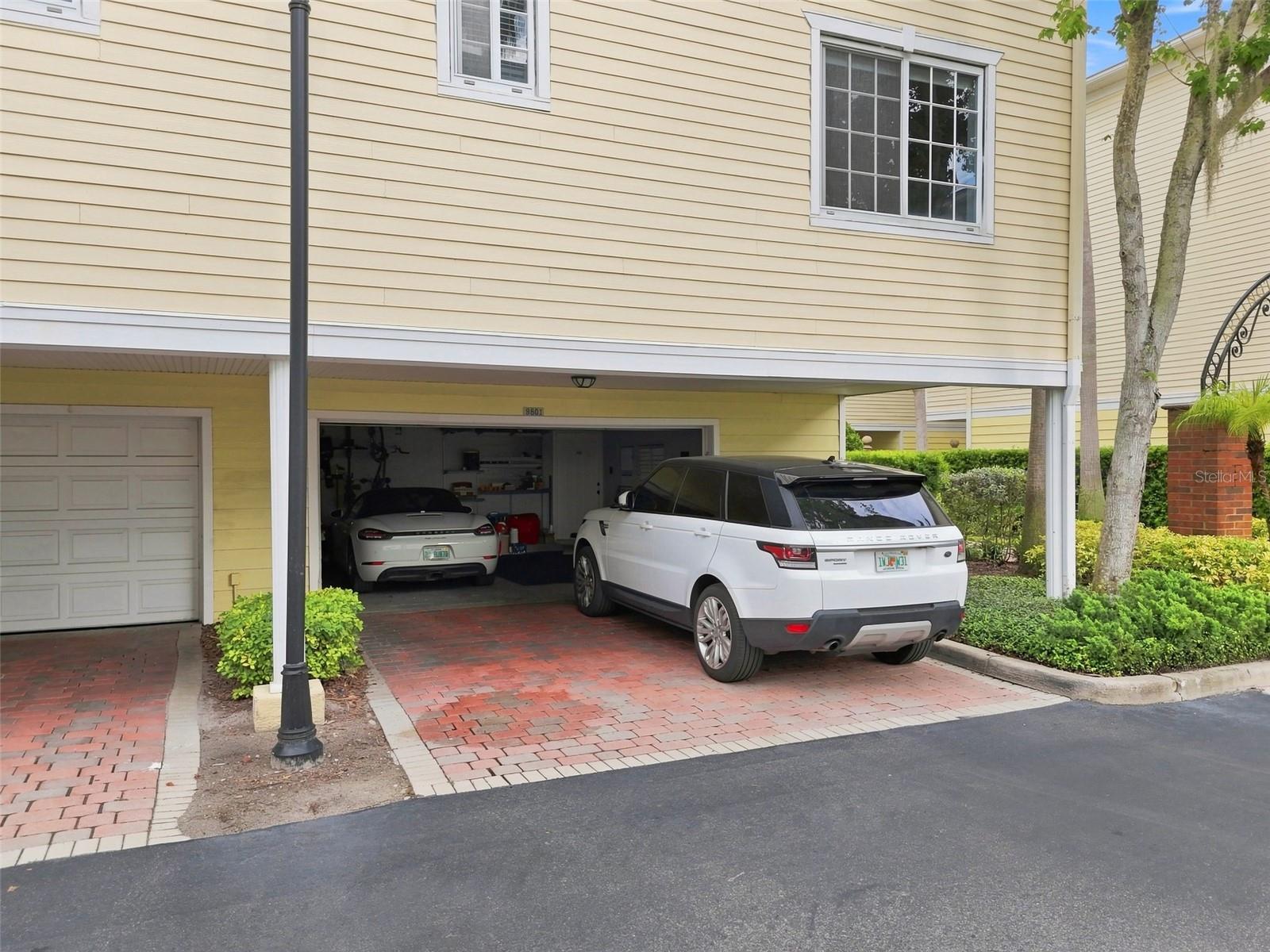 9801 MEADOW FIELD CIR — photo 36