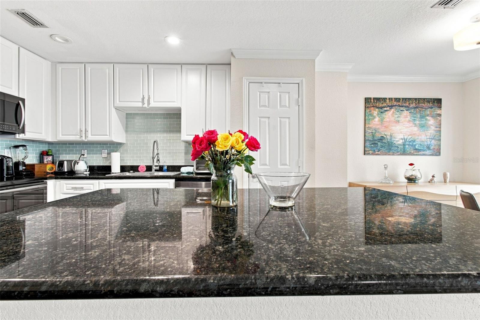 9801 MEADOW FIELD CIR — photo 9