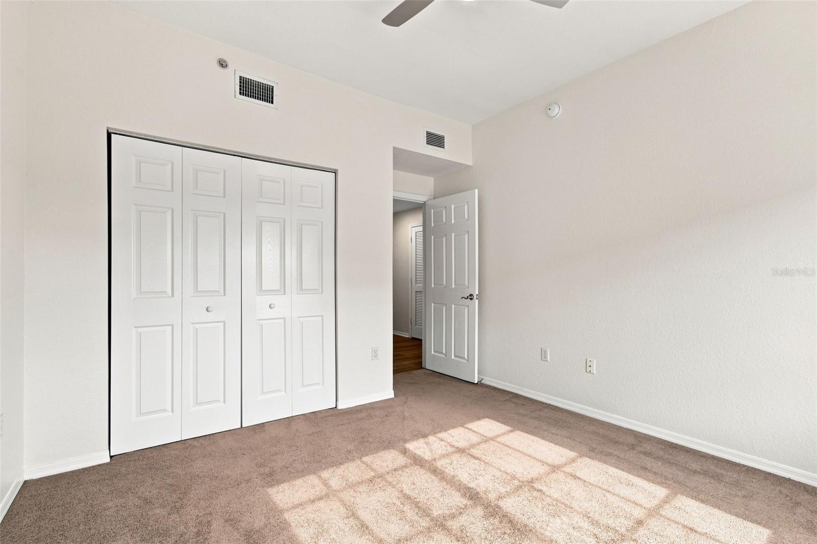 9801 MEADOW FIELD CIR — photo 29