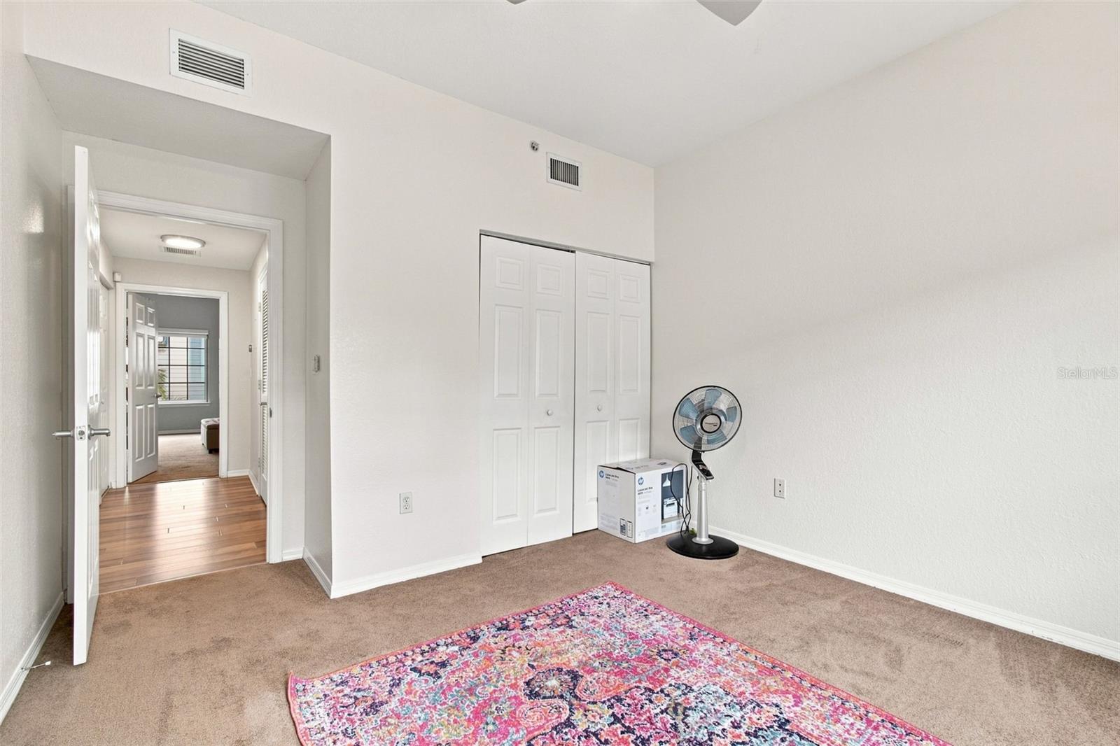 9801 MEADOW FIELD CIR — photo 26