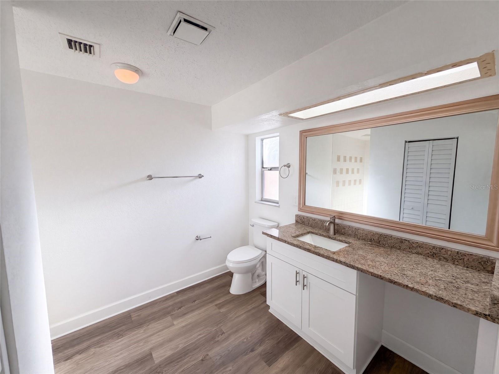 5122 BAY BLVD — photo 17