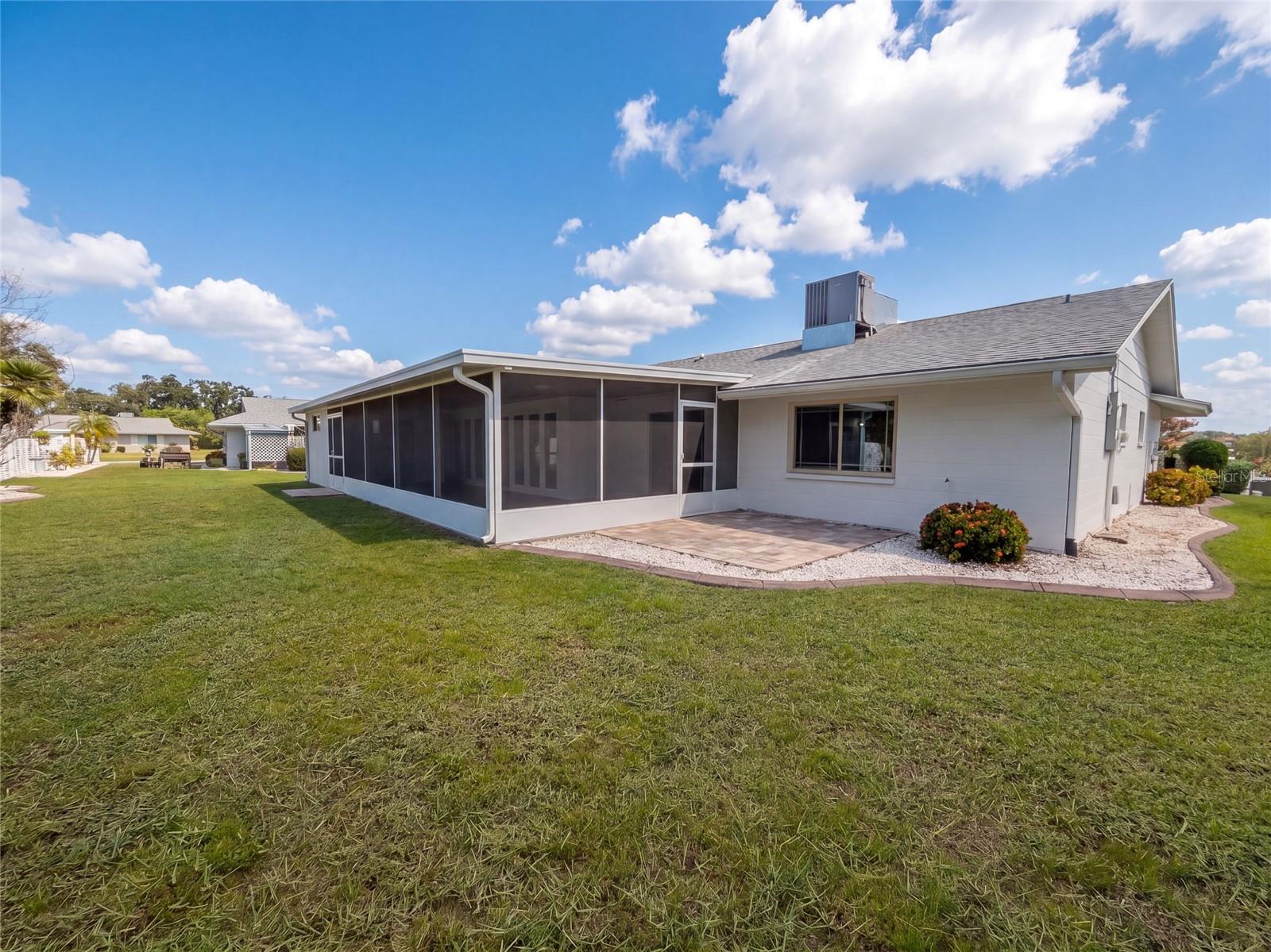1818 DANBURY DR — photo 5