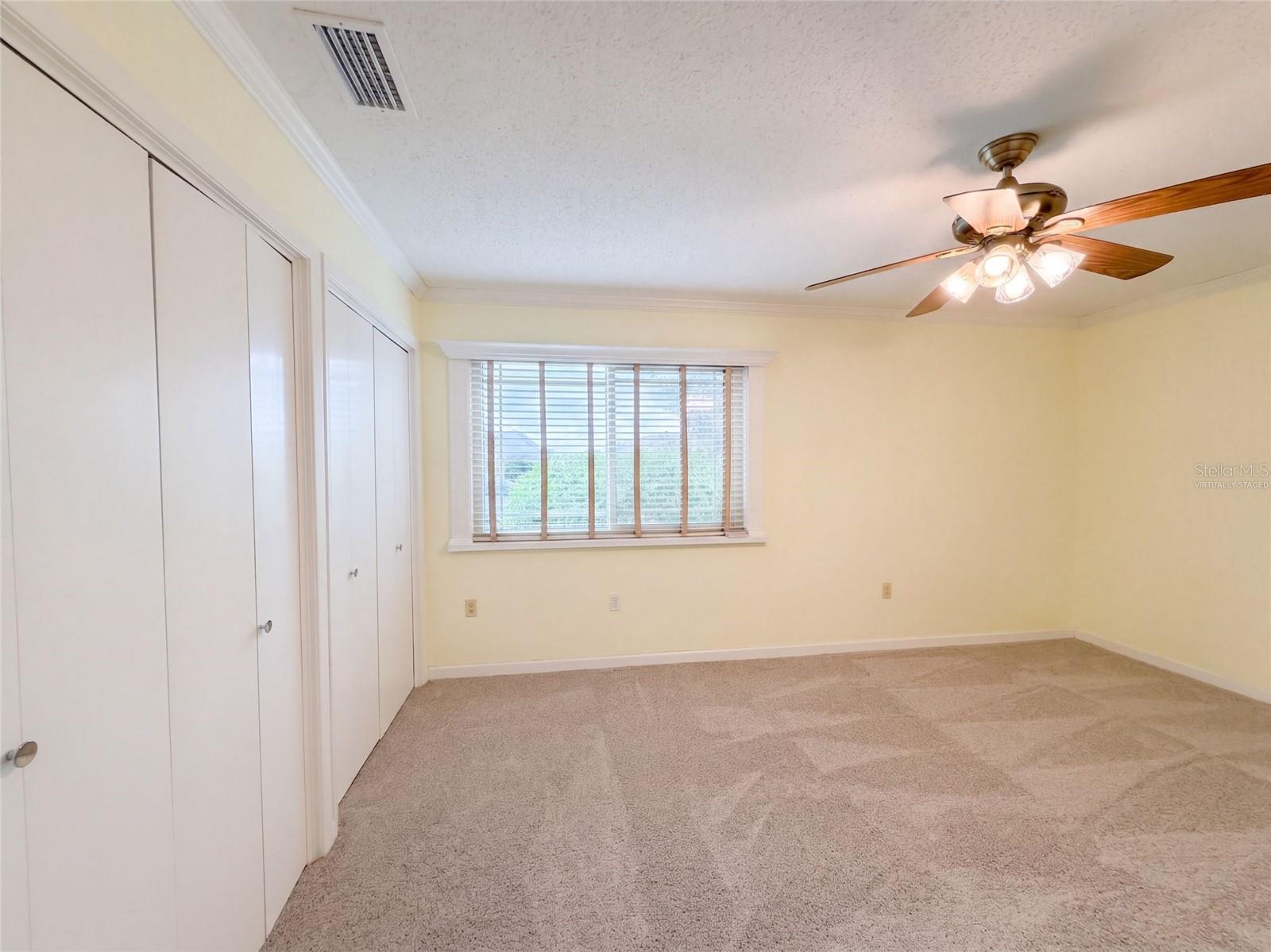 1818 DANBURY DR — photo 4