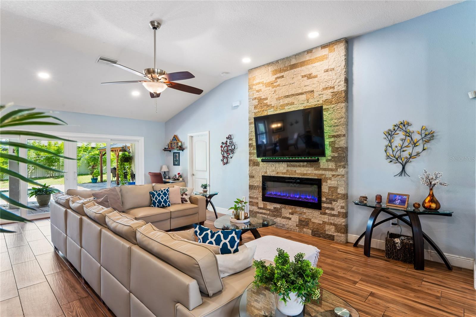 27725 CENTURY OAKS CT — photo 8