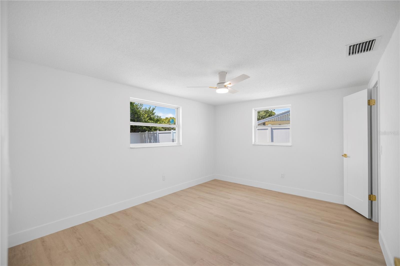 6444 JUNIPER RD — photo 5