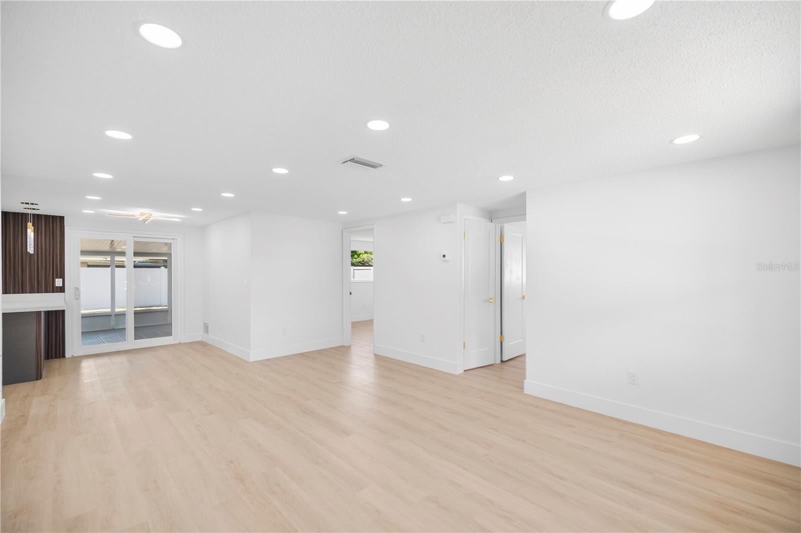 6444 JUNIPER RD — photo 12