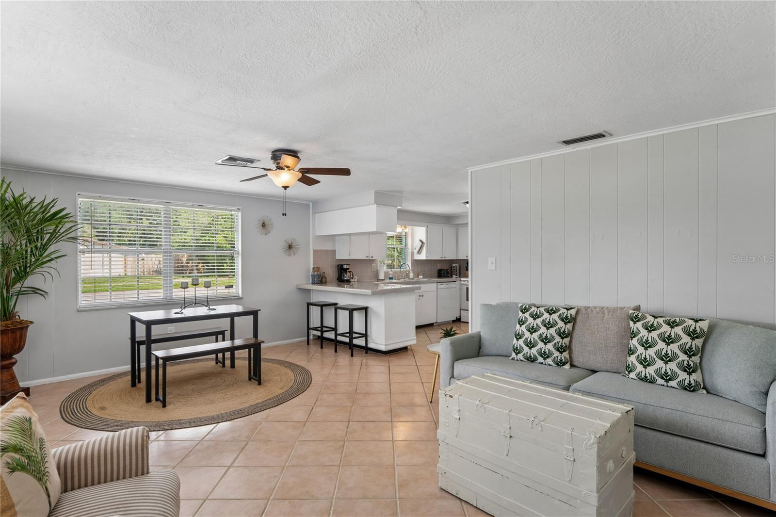 223 N WALTON AVE — photo 38