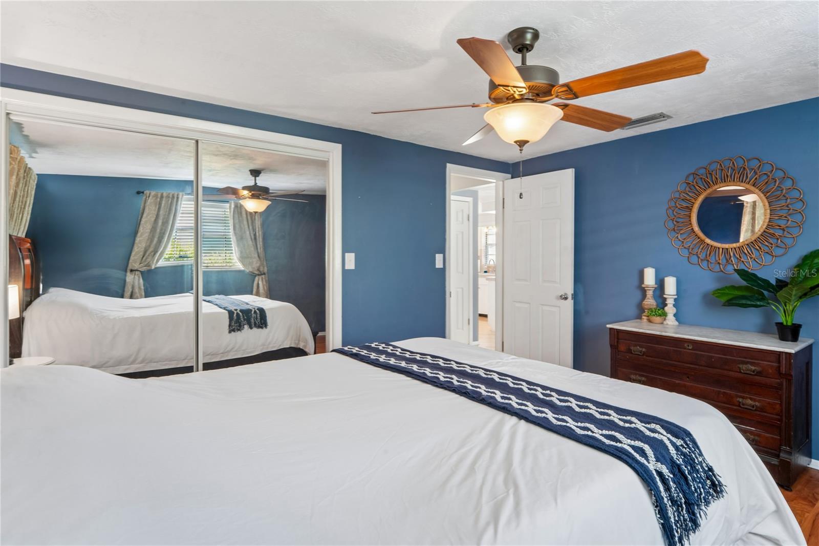 223 N WALTON AVE — photo 31