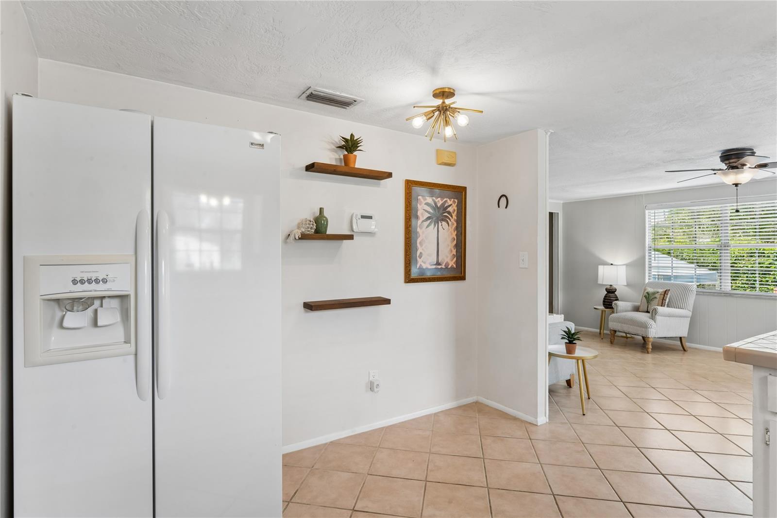 223 N WALTON AVE — photo 33
