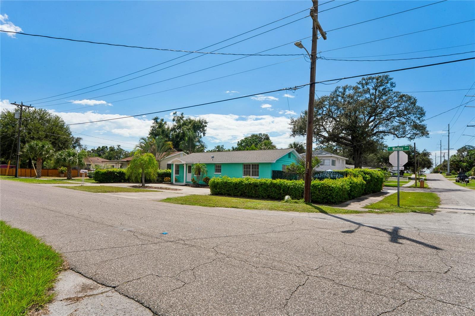 223 N WALTON AVE — photo 16