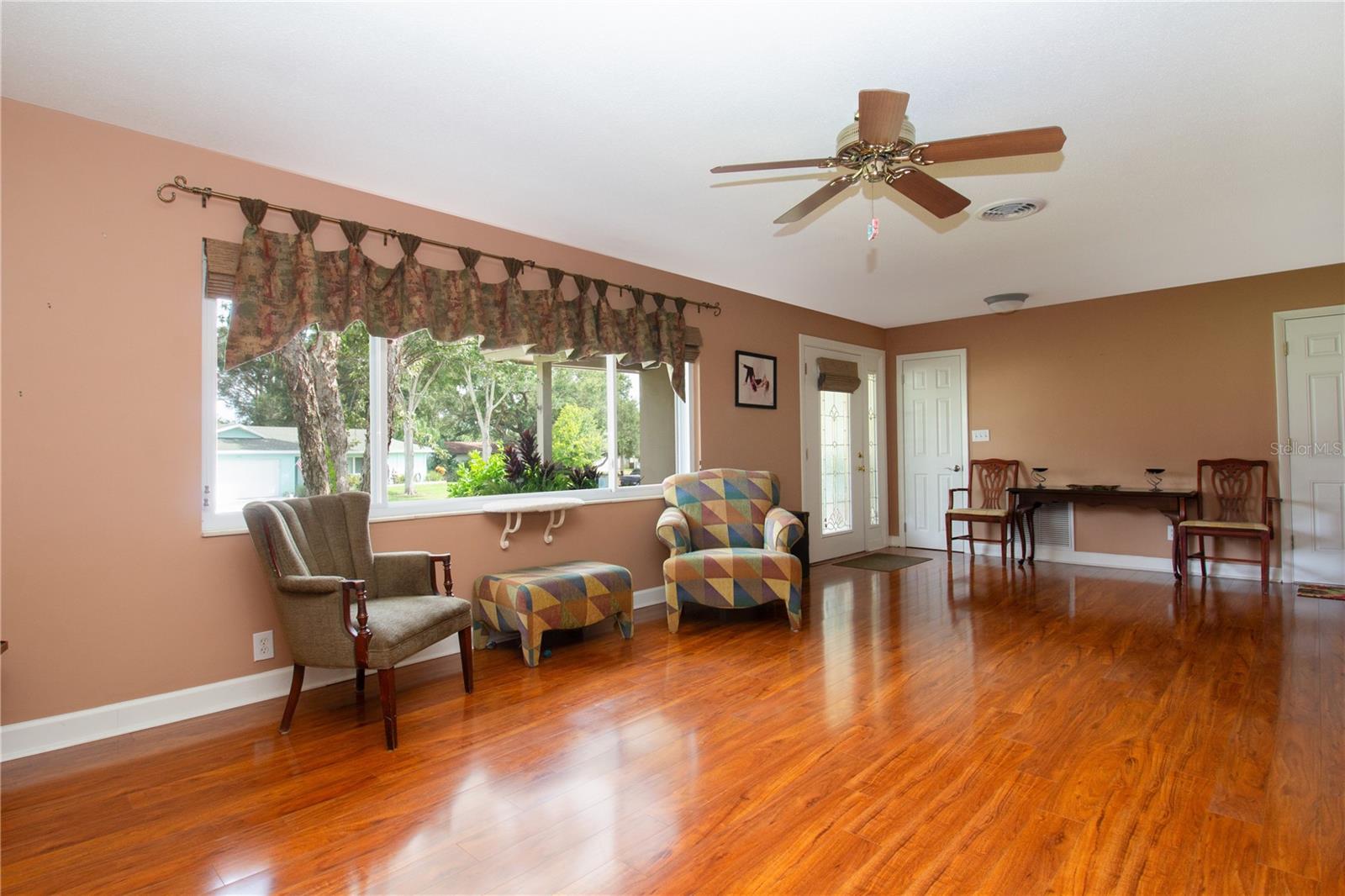 1324 RANCHWOOD DR — photo 4