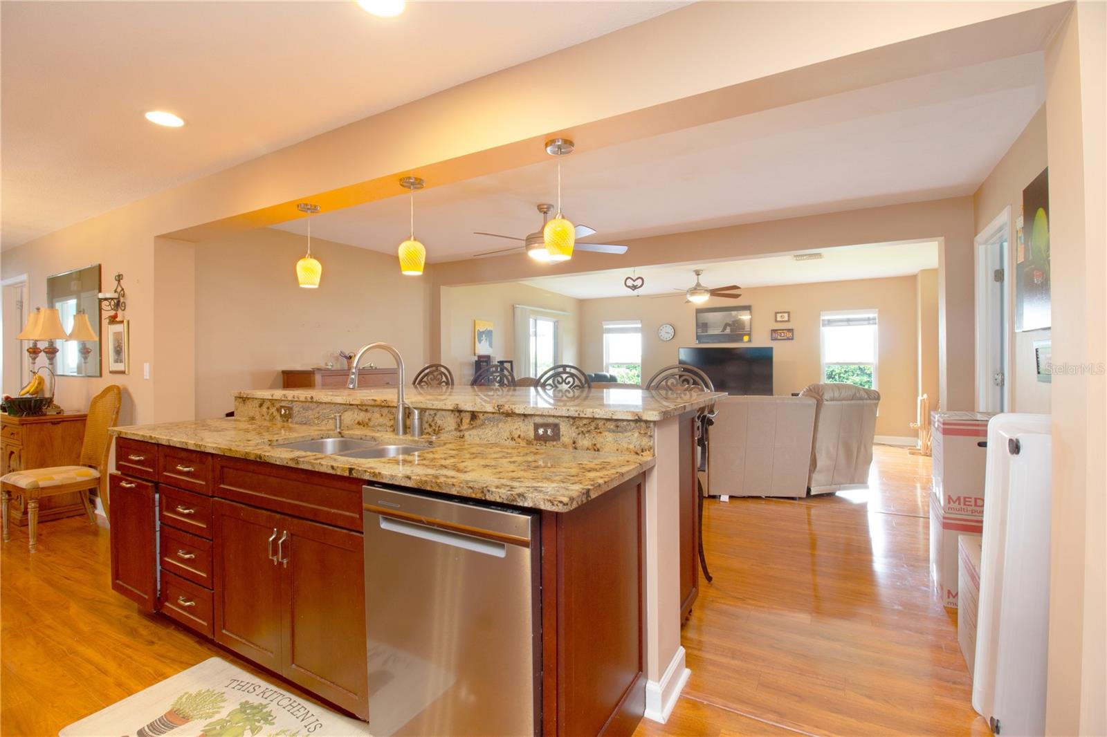1324 RANCHWOOD DR — photo 6