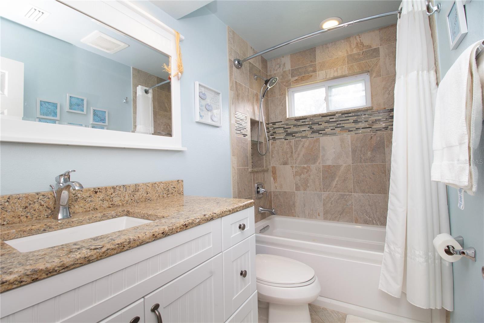 1324 RANCHWOOD DR — photo 17