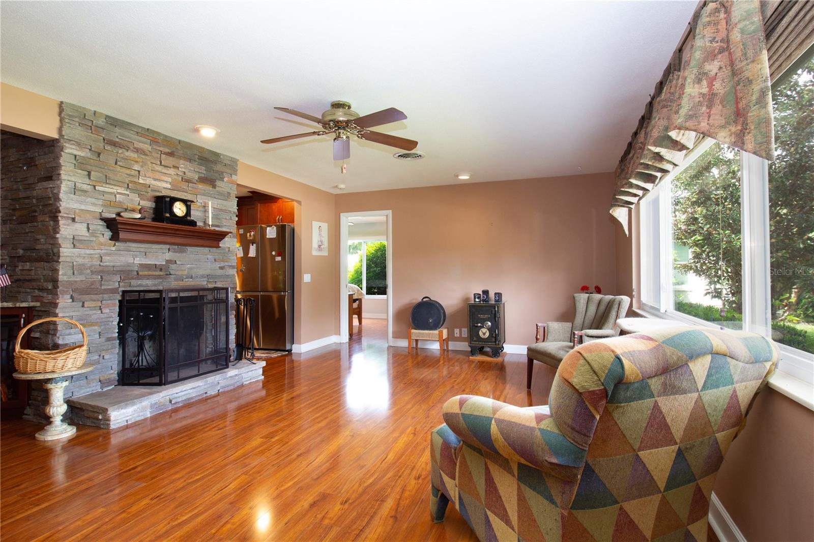 1324 RANCHWOOD DR — photo 5