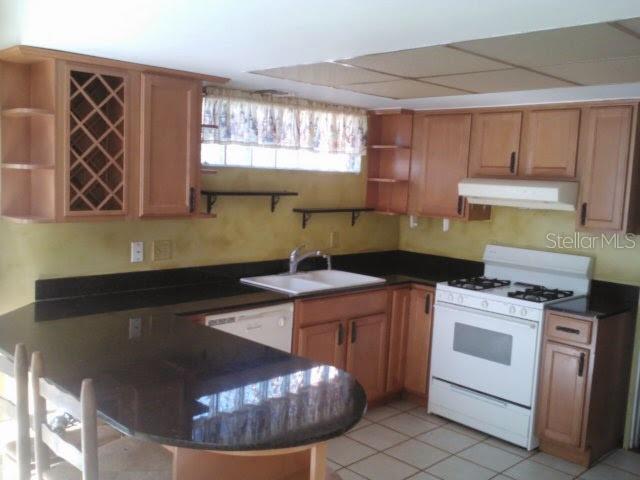 4744 7TH AVE N — photo 8