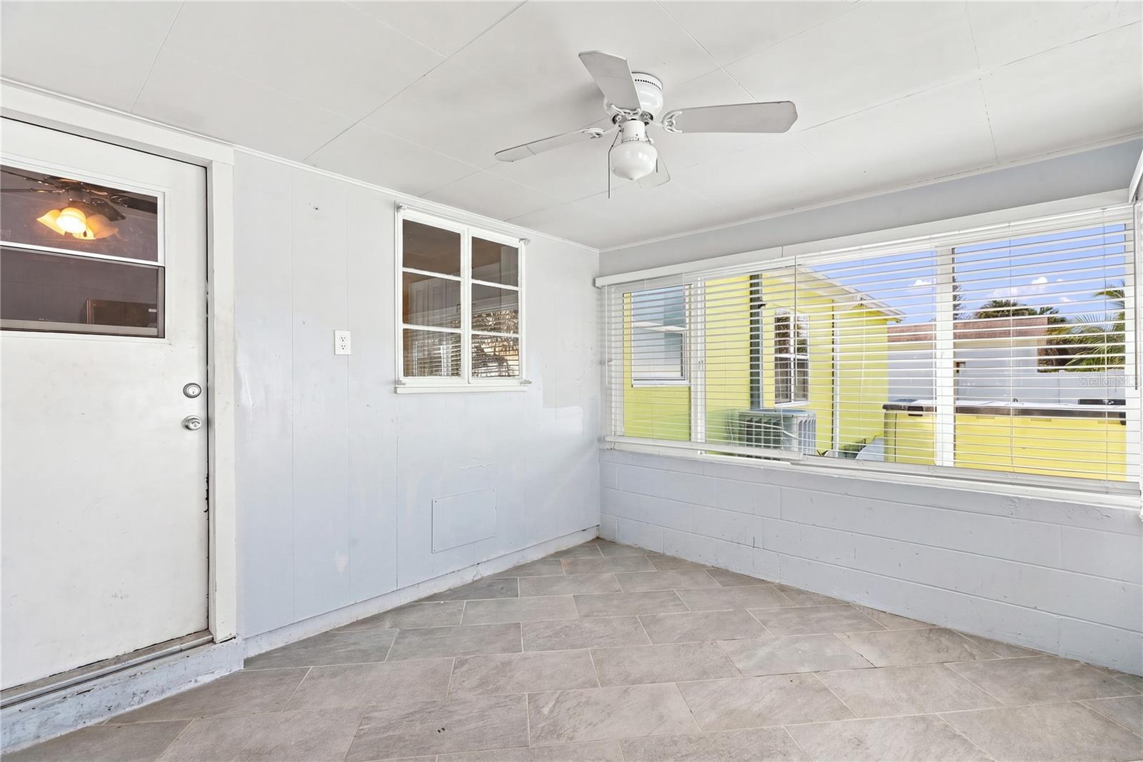 600 79TH AVE — photo 22