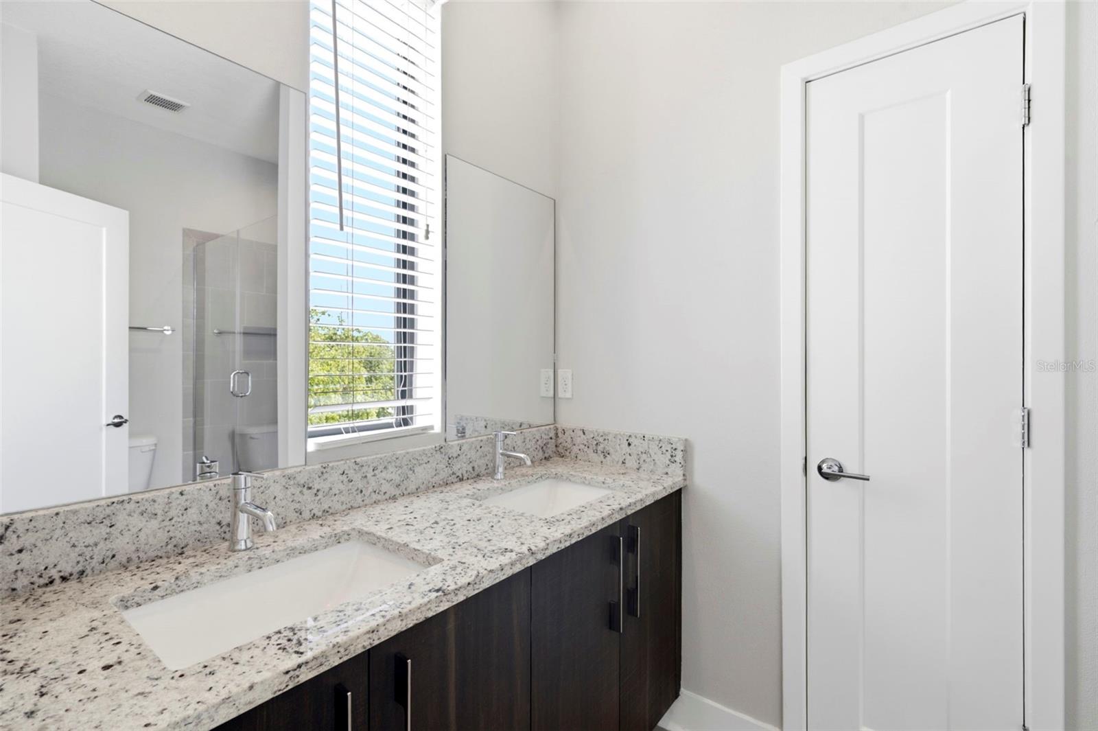 4810 W MCELROY AVE #7 — photo 23