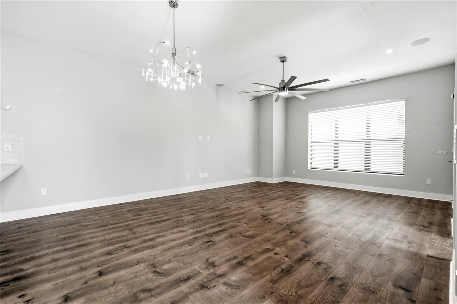 4810 W MCELROY AVE #7 — photo 10